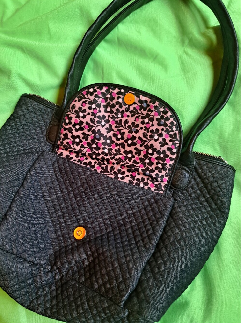 Purse - Picture 3 of 5